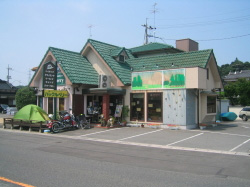 ハックルベリー外観